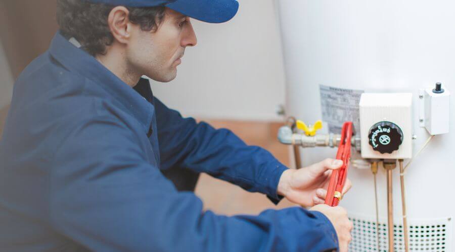 Professional Tankless Water Heater Installation in Kesley, IA